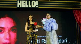 Aditi Rao Hydari Receives an Award From Sudha Reddy at The HELLO! Hall of Fame