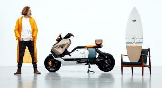 BMW Motorrad Introduces The Versatile Electric Scooter BMW CE 04 Vagabund Moto Concept