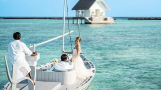 Seamless Destination Weddings Unveiled at Four Seasons Resort Maldives