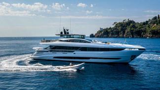 Ninth Mangusta GranSport 33 is A Masterpiece of Modern Yachting by Overmarine Group Indeed!!