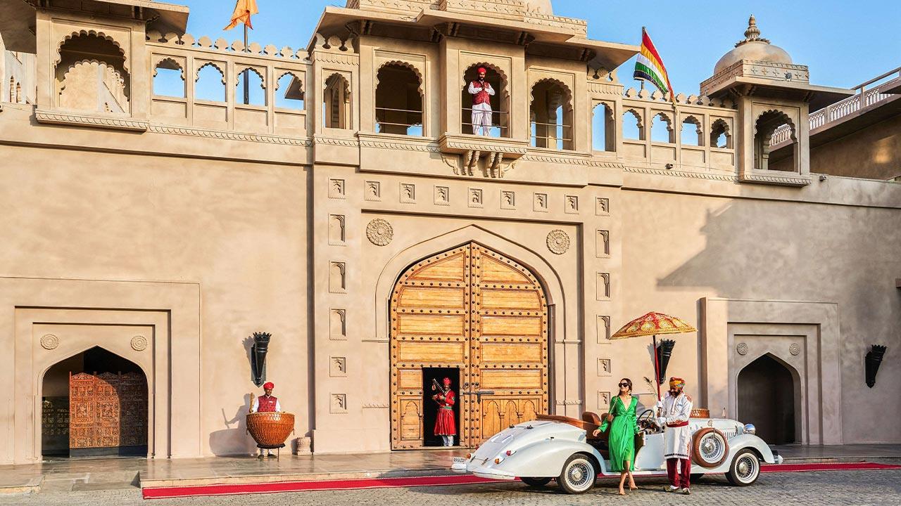 A Season of Grandeur at Fairmont Jaipur: Christmas Elegance and a Regal New Year Welcome