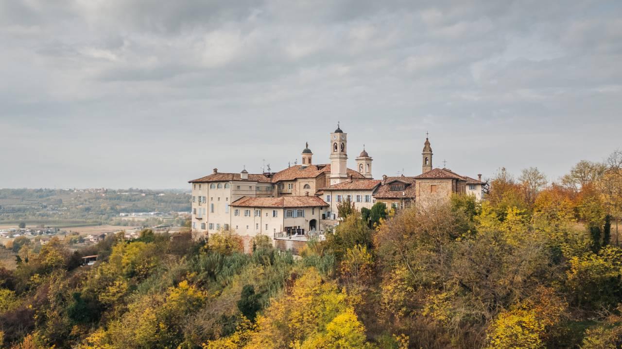 Regula 2025 Award Honours Stefano Tardito's Visionary Restoration of Borgo Monchiero Heritage by Atmosphere