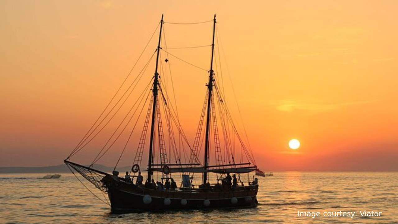 The Private Dhow Circuit: Chartering the Indian Ocean's Last Trade Routes Before They Disappear