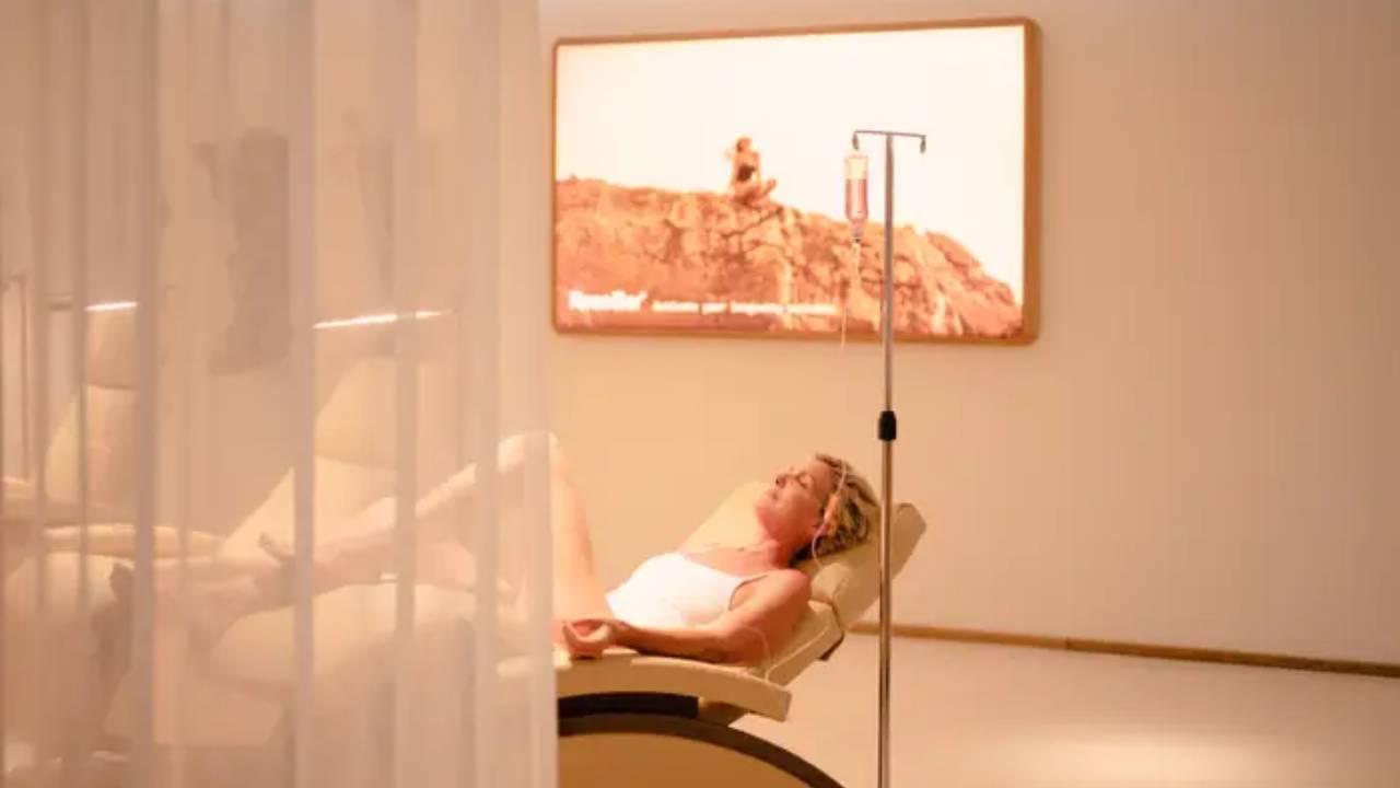 What Are Wealthy Clients Really Buying From Longevity Clinics?